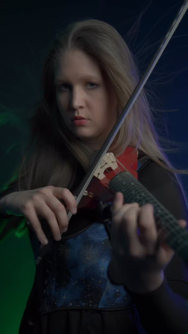 middle of the night — this song begged for violin 🎻⚡️

#elleyduhe #middleofthenight #electricviolin #violincover #weilstrings