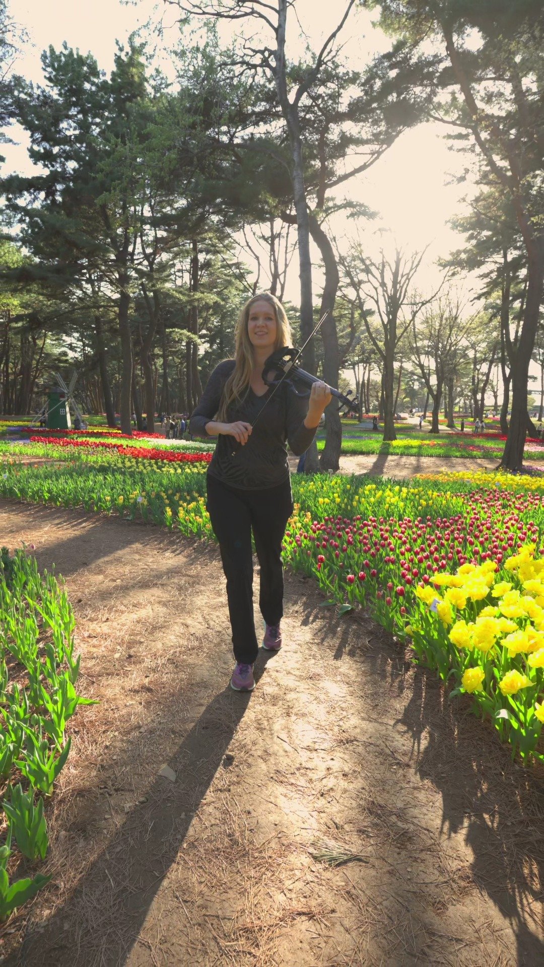 Jonas Brothers slowed it down… I turned it into a violin daydream. 🎻✨

Slow Motion—but with strings attached.

🎧 Headphones on. Emotions up.

#weilstrings #jonasbrothers #marshmello #sʟᴏᴡᴍᴏᴛɪᴏɴ #slowmotion #violincover 
#electricviolin #cinematicmusic #violinvibes #FYP #musicianreel #emotionalmusic #violinist